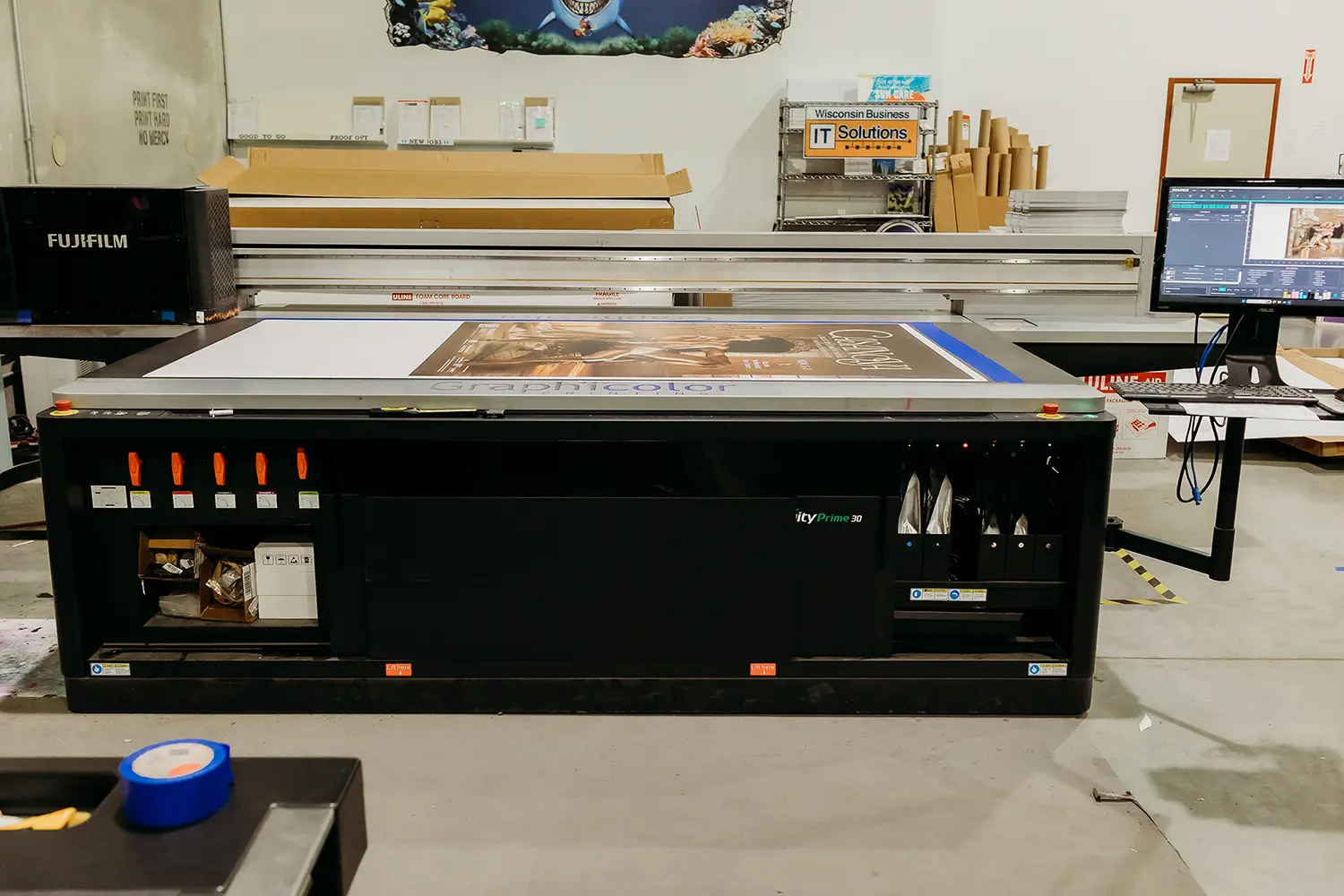Large Format printing on cutting table